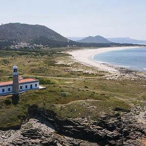 Hotel Faro Lariño